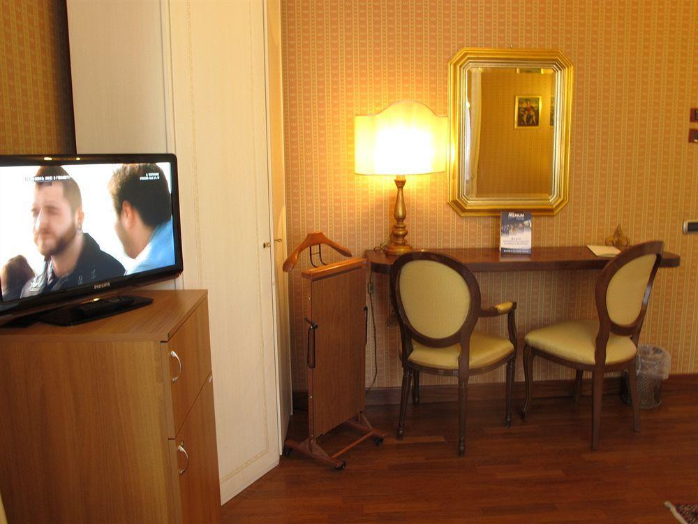 C-Hotels De Rose Palace Floransa Dış mekan fotoğraf