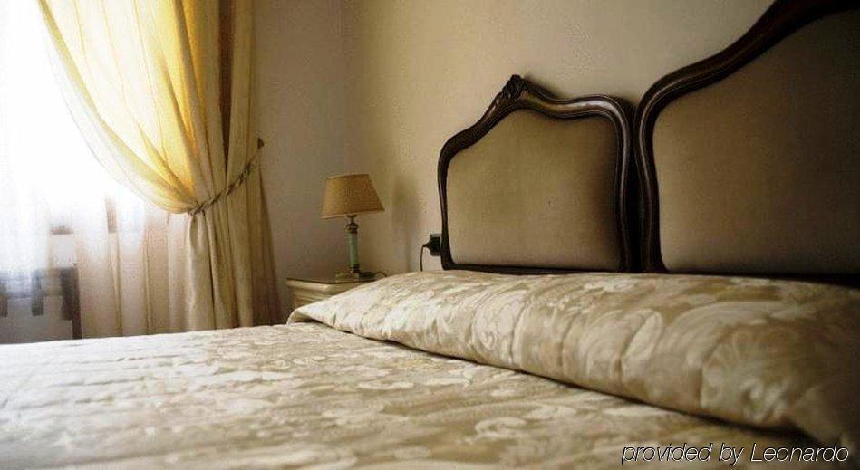 C-Hotels De Rose Palace Floransa Dış mekan fotoğraf