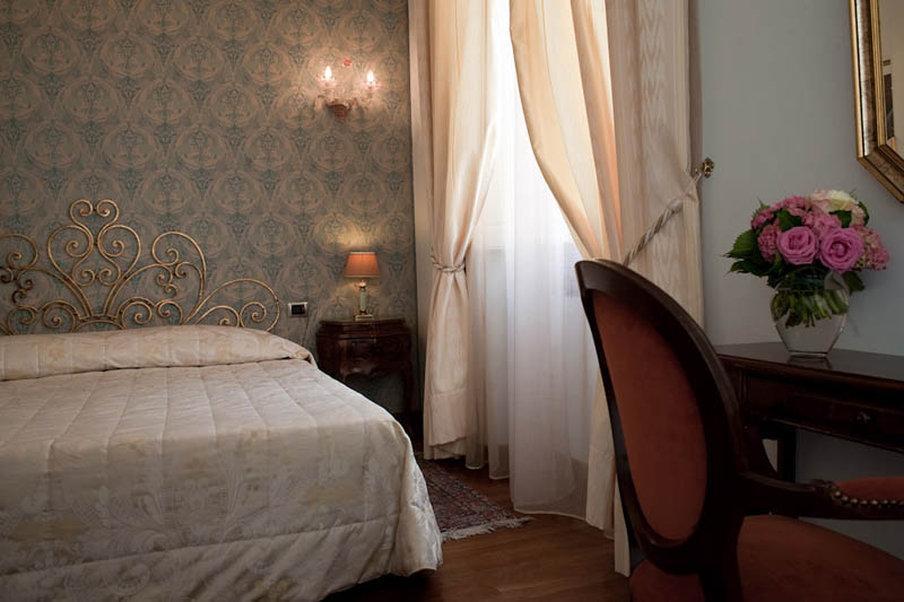 C-Hotels De Rose Palace Floransa Dış mekan fotoğraf