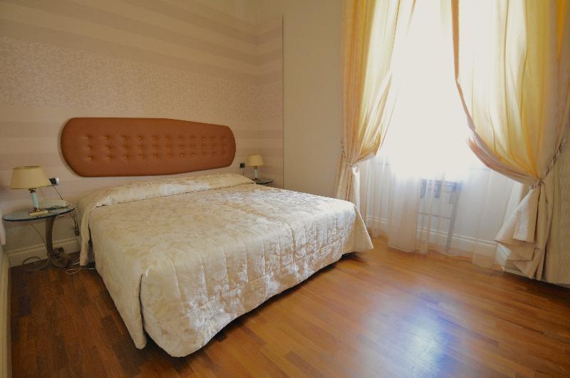 C-Hotels De Rose Palace Floransa Dış mekan fotoğraf