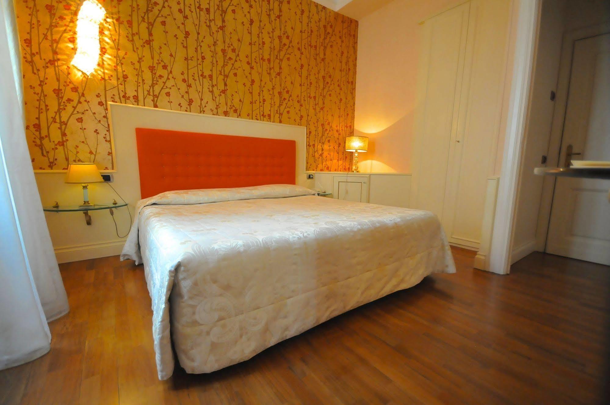 C-Hotels De Rose Palace Floransa Dış mekan fotoğraf