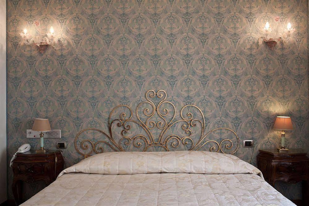 C-Hotels De Rose Palace Floransa Dış mekan fotoğraf