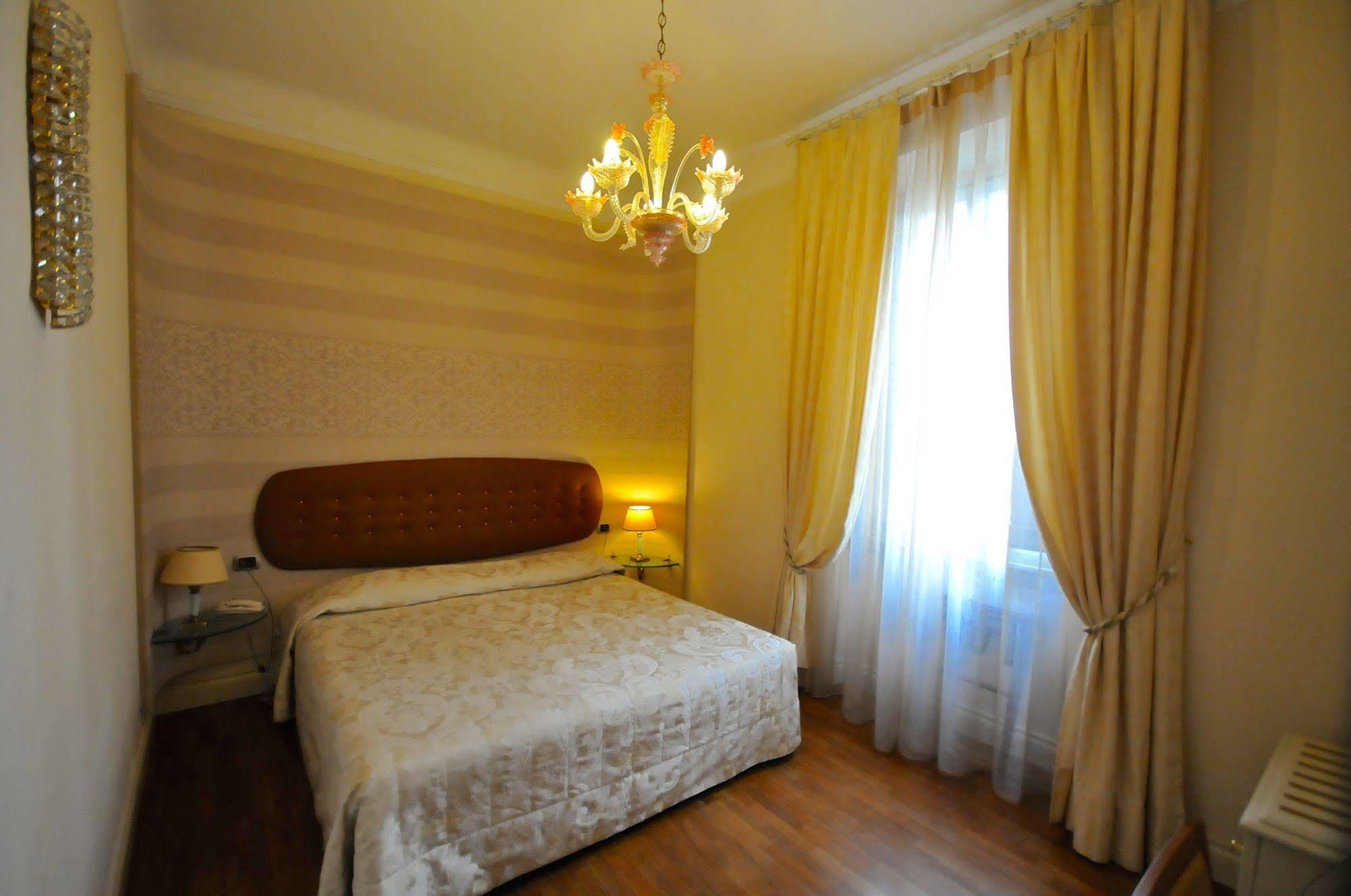 C-Hotels De Rose Palace Floransa Dış mekan fotoğraf